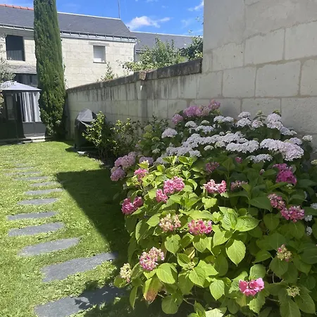 Dans Dépendance Maison De + Abri Vélos *